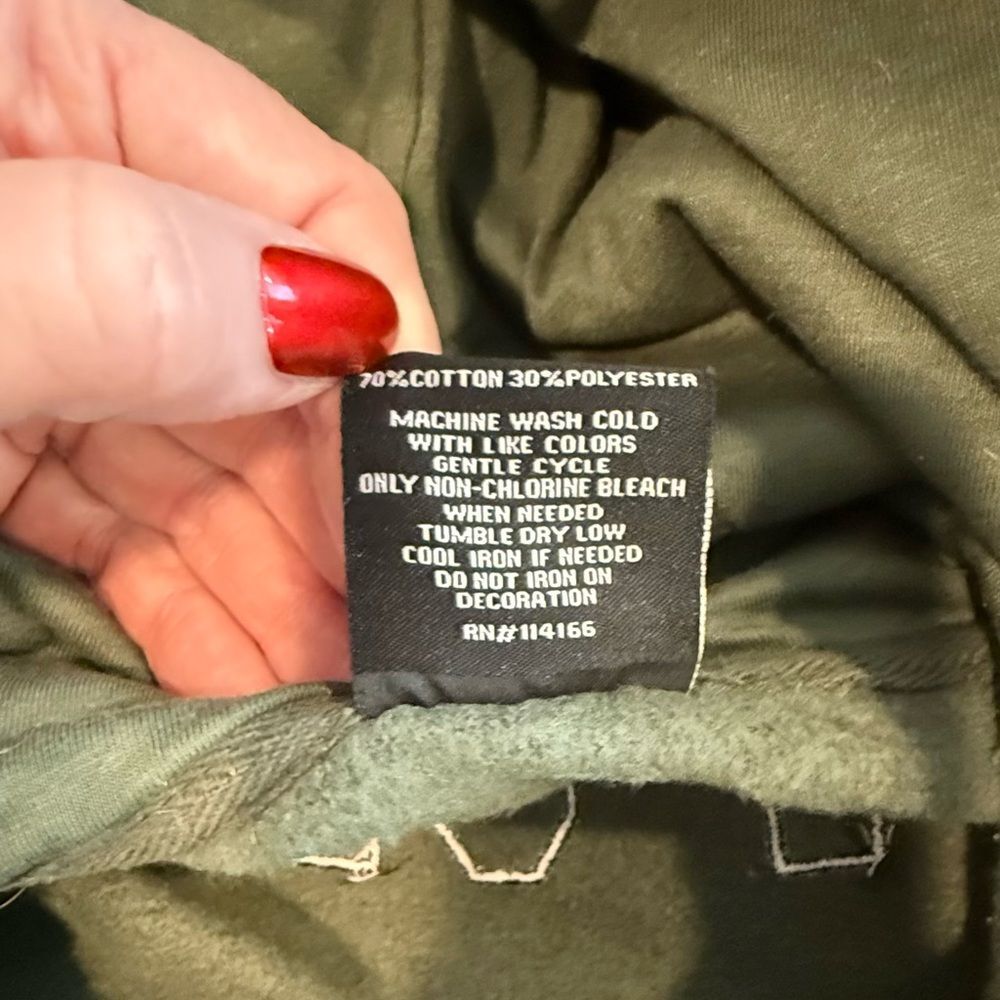 Men’s camo Texas A&M hoodie in EUC - Picture 7 of 8